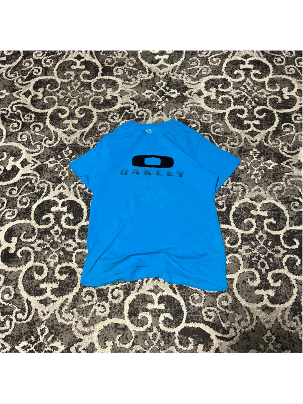 Men's Oakley Blue Short Sleeve Tee with Black Logo, Size L